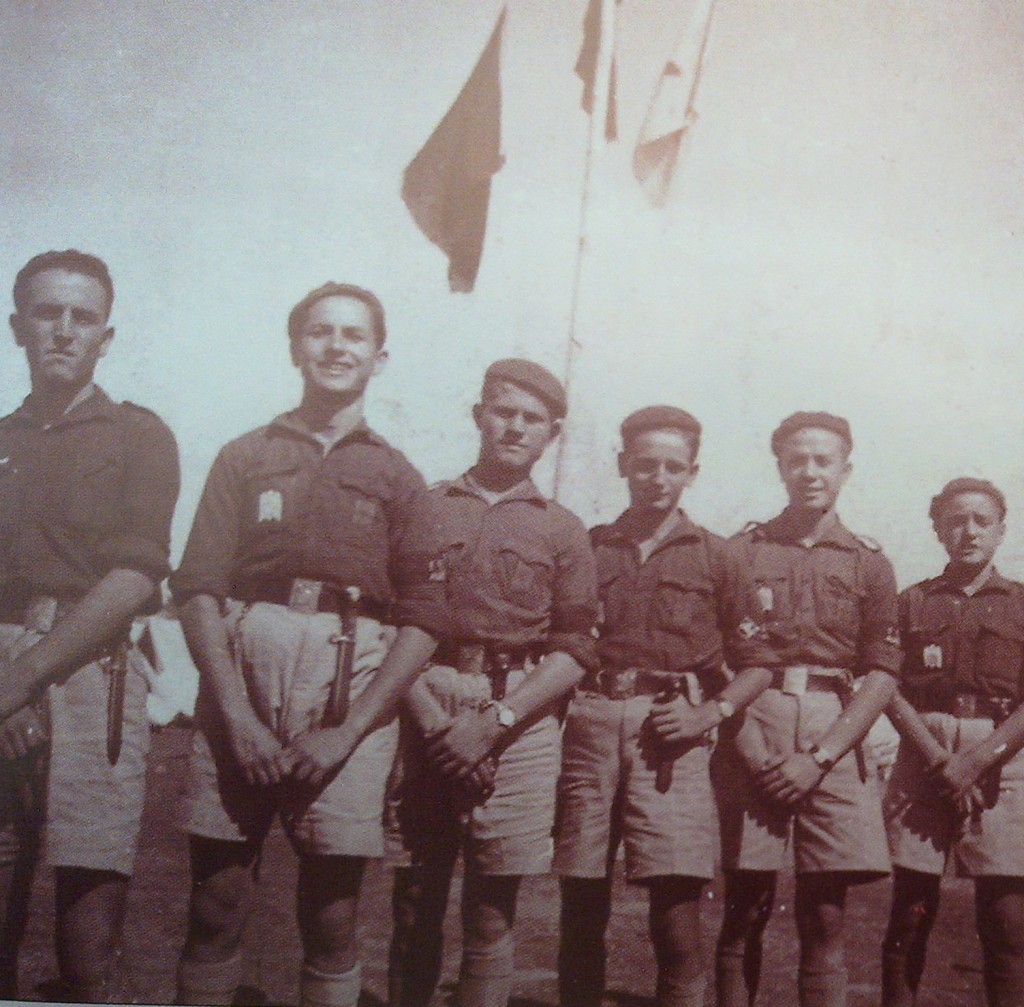 Primero de Octubre del año 1943. Procopio Navarro, Carmelo Navarro, Ismael Poveda, Paquito Chico, Ricardo Maestre y Octavio Villaplana