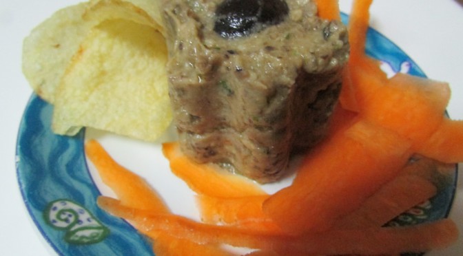 Cocina con sabor: paté de aceitunas y garbanzos (humus)