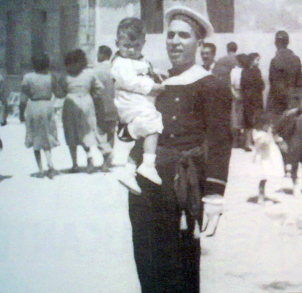 Luis Vera y su hijo el día de San Bonifacio
