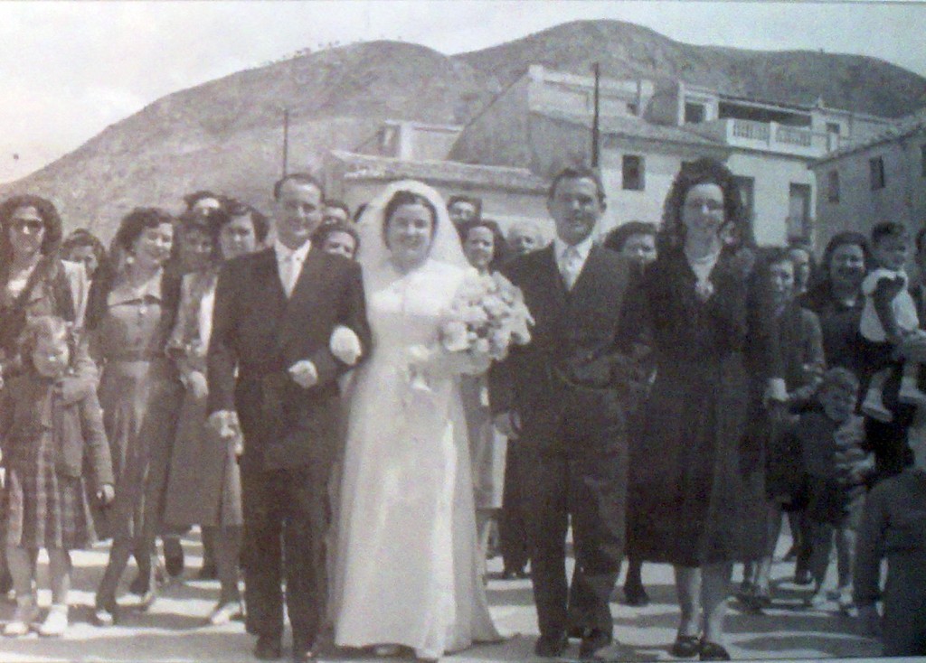 Boda de Pascual Soler y Josefa Leal. Año 1952
