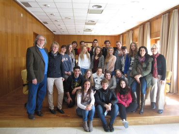 Alumnos y profesoras  del instituto eldense con estudiantes alemanes.
