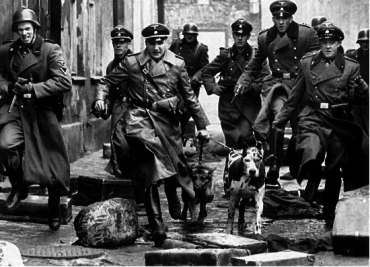 La Gestapo de Hitler. Imagen vía Taringo.