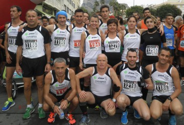 Atletas del Camisetaseconómicas Elda.